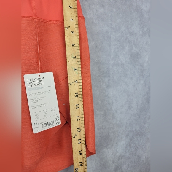 Athleta Run With it‎ shorts Space Dye Orange Haze color Size 2X - Picture 11 of 11